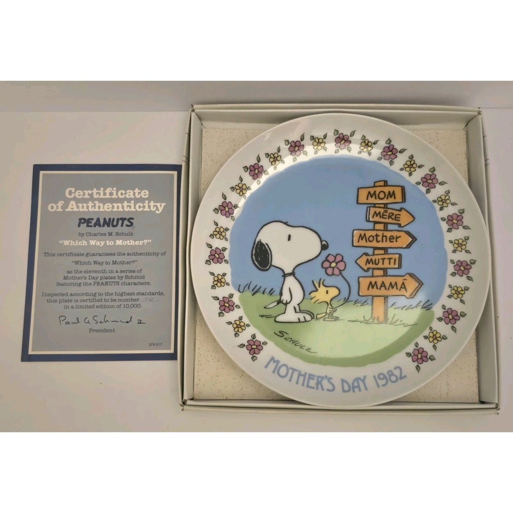 SCHMID PEANUTS SNOOPY WOODSTOCK 1982 MOTHER'S DAY PLATE BY CHARLES SCHULZ NWB